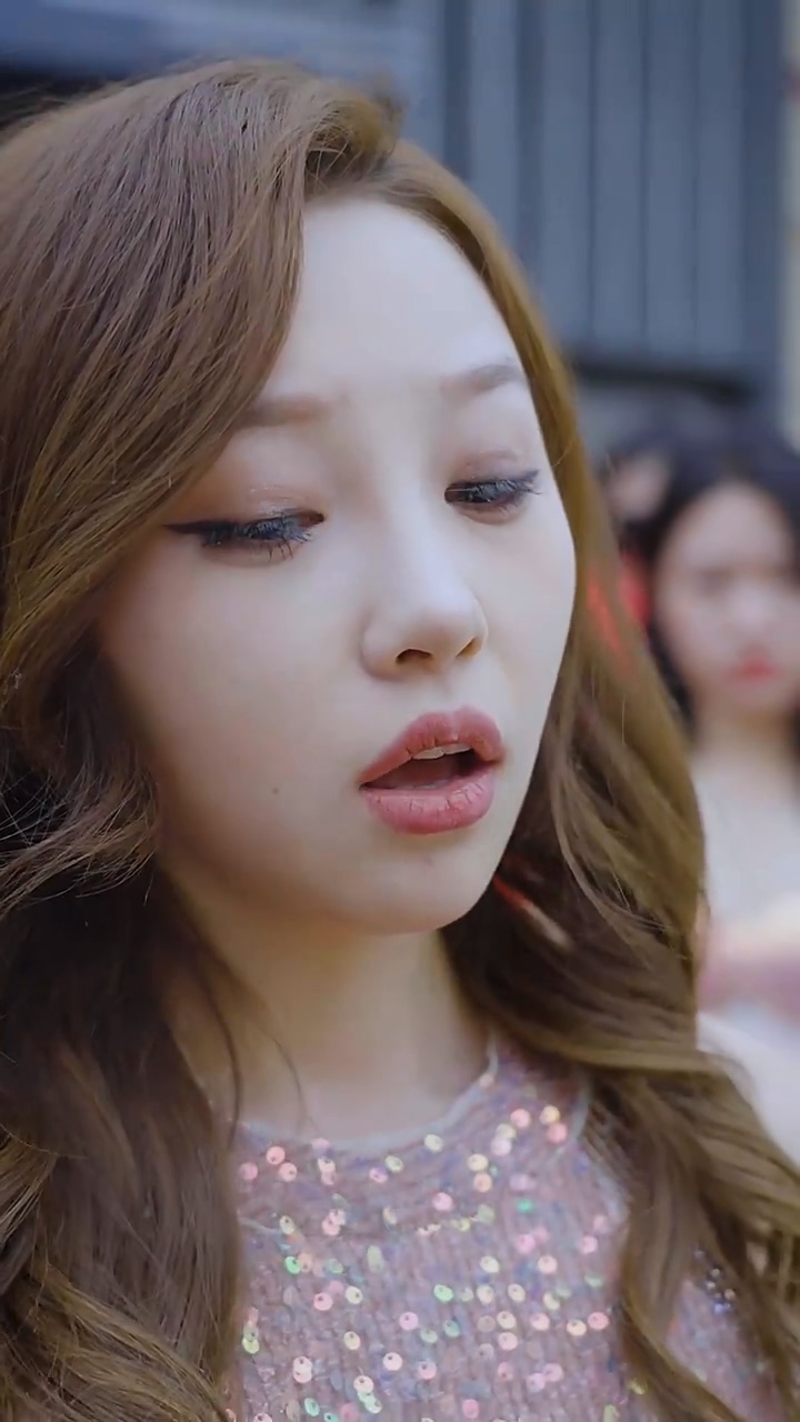 天降异能之贬值成神 第31集